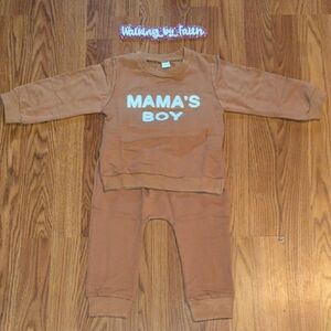 Brown 'Mama's Boy' Sweatshirt and Pants Set